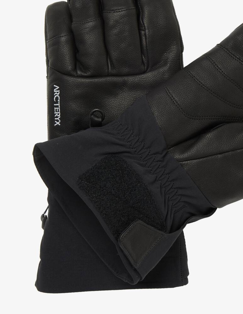 rinascente Arc'teryx Sabre gloves