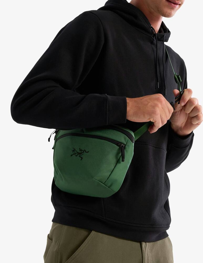 rinascente Arc'teryx Mantis 2 waist pack