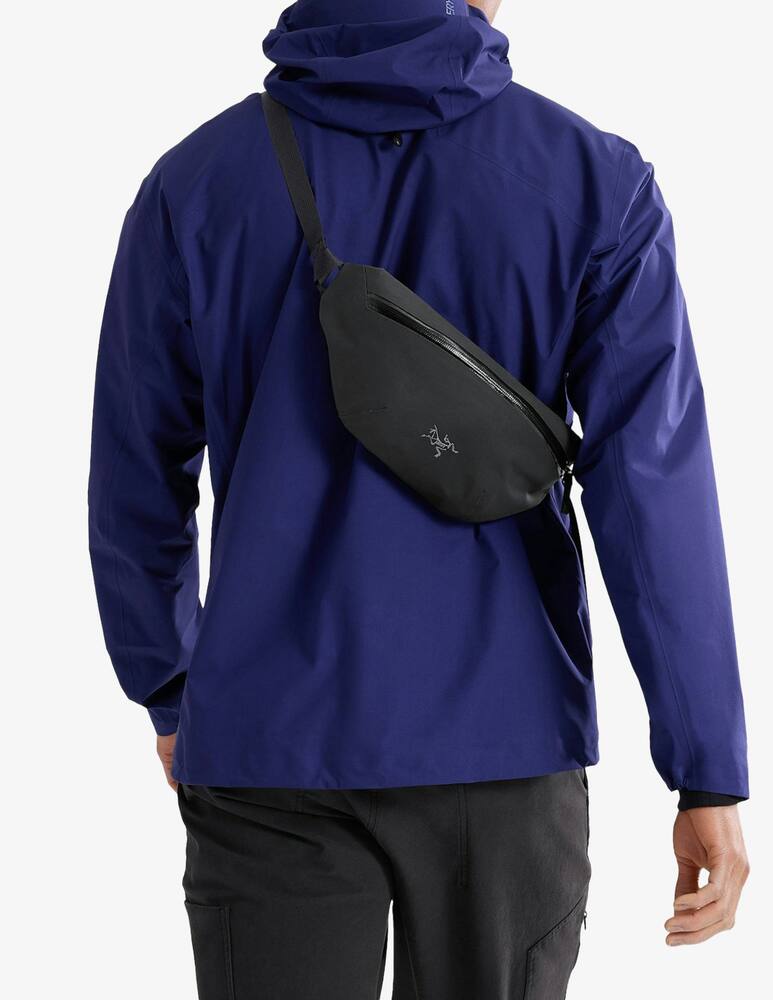 rinascente Arc'teryx Granville crossbody bag