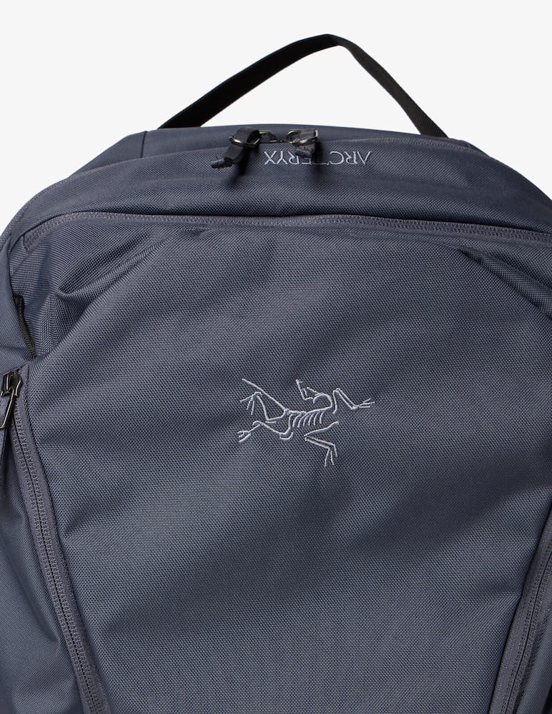 rinascente Arc'teryx Mantis 26 backpack