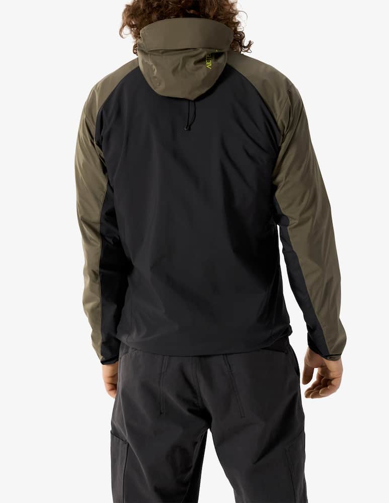 Arc'teryx Giacca con cappuccio Squamish - immagine 2 Arc'teryx Giacca con cappuccio Squamish - immagine 2