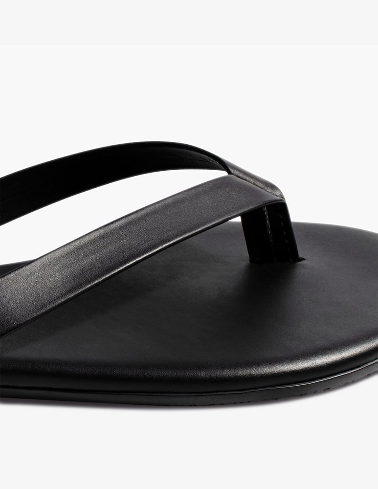 Tkees The Boyfriend leather flat thong sandals - picture 3 Tkees The Boyfriend leather flat thong sandals - picture 3