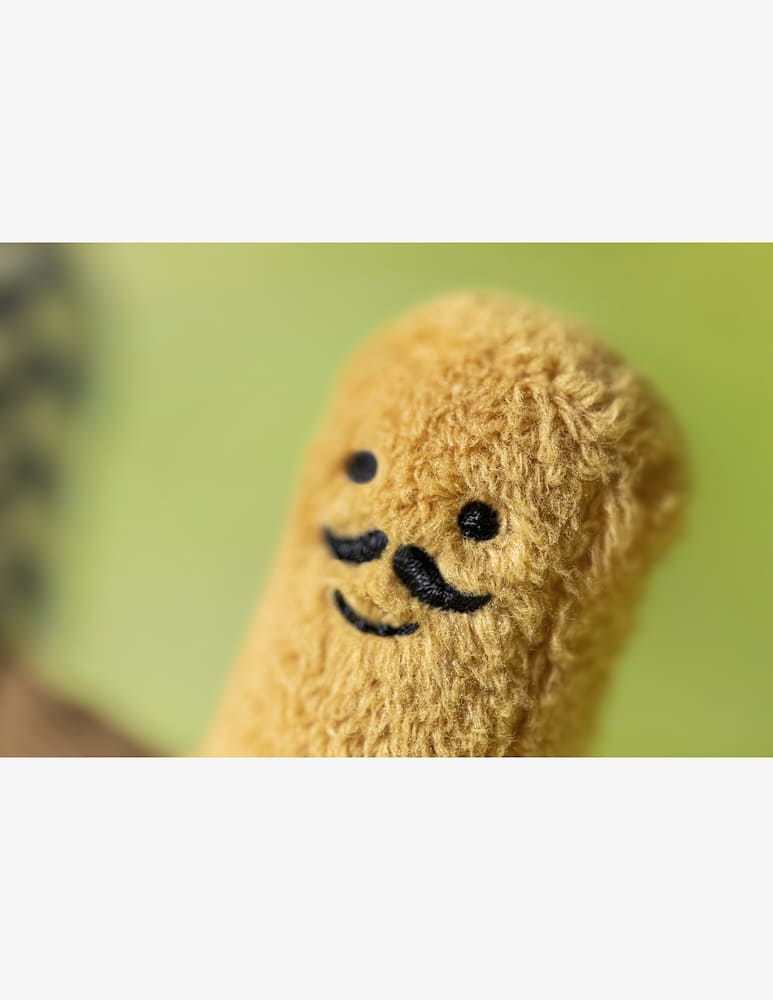 rinascente Jellycat Amuseables Eggetha Egg & Lance Soldier