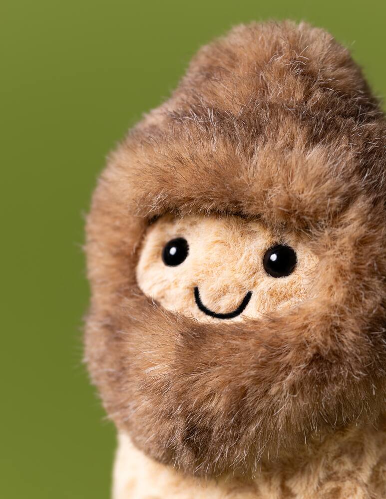 rinascente Jellycat Amuseables Peanut Yeti Outfit Peluche