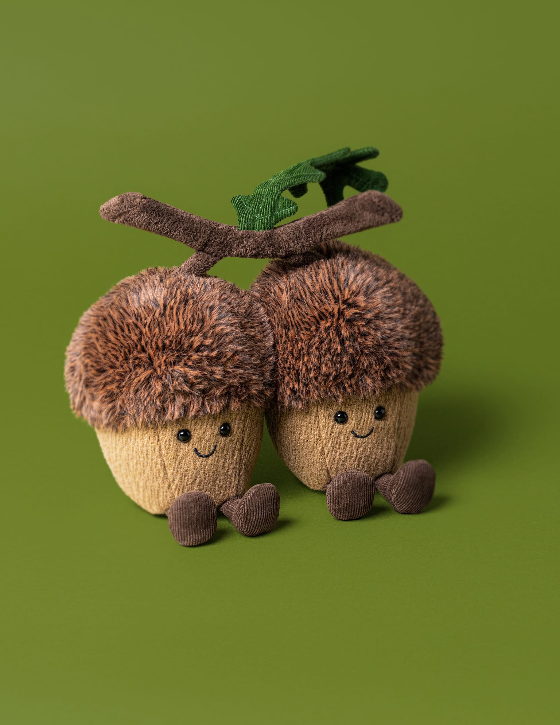 Shop Jellycat Amuseables Ort & Tum Acorns Peluche on Rinascente