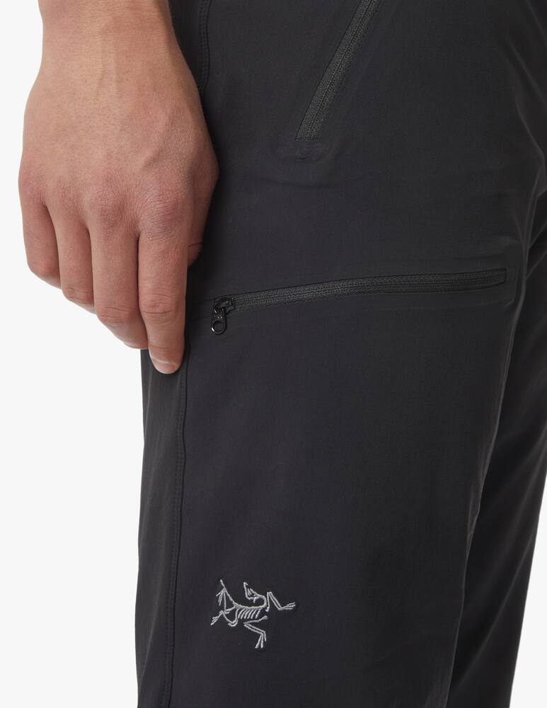 rinascente Arc'teryx Gamma tech pants - black
