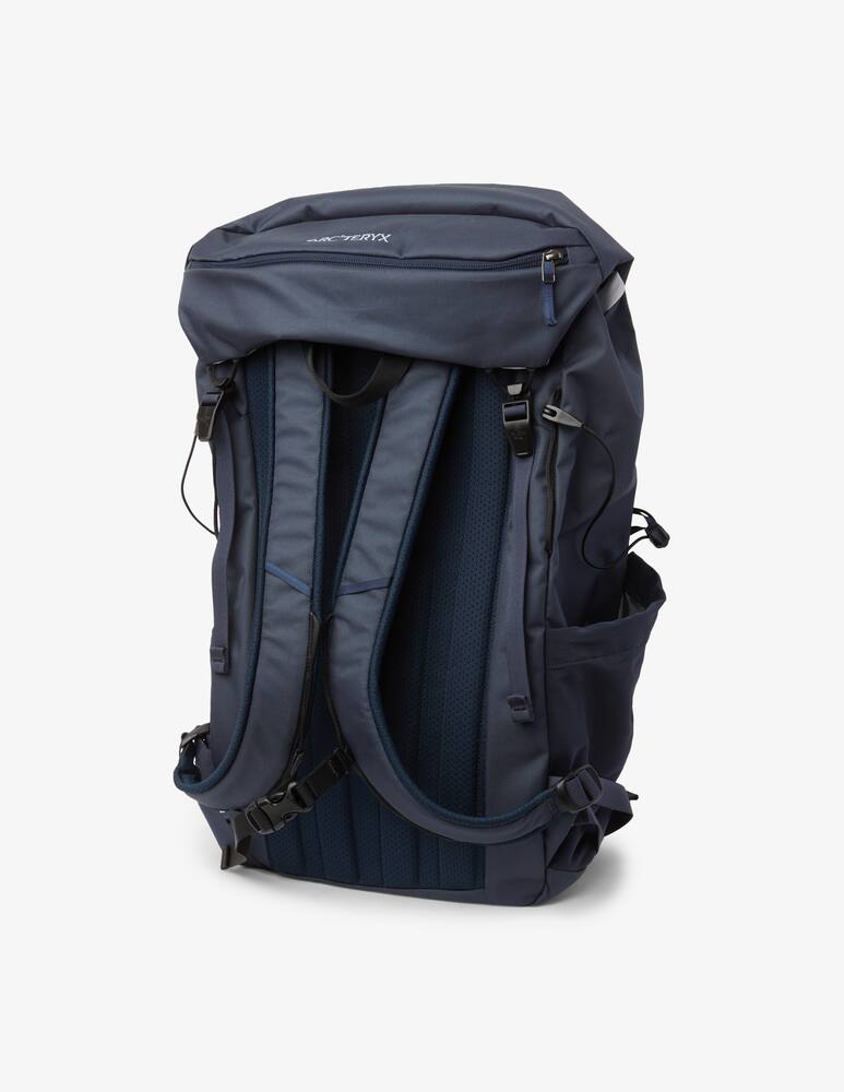 Arc'teryx Zaino mantis 30 - immagine 2 Arc'teryx Zaino mantis 30 - immagine 2