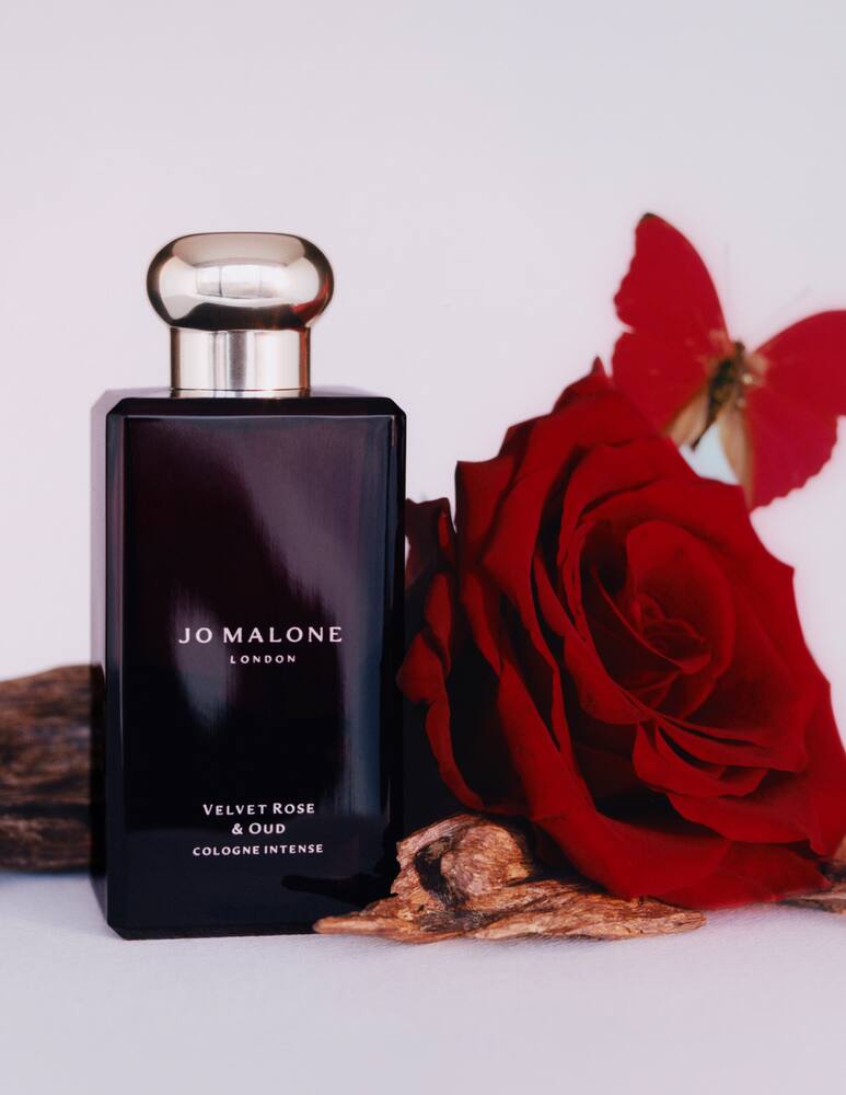 Jo Malone London Cologne Intense Velvet Rose & Oud - picture 4 Jo Malone London Cologne Intense Velvet Rose & Oud - picture 4