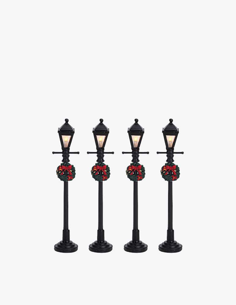 Lemax Gas Lantern Street Lamp Set 4pz General - immagine 1 Lemax Gas Lantern Street Lamp Set 4pz General - immagine 1