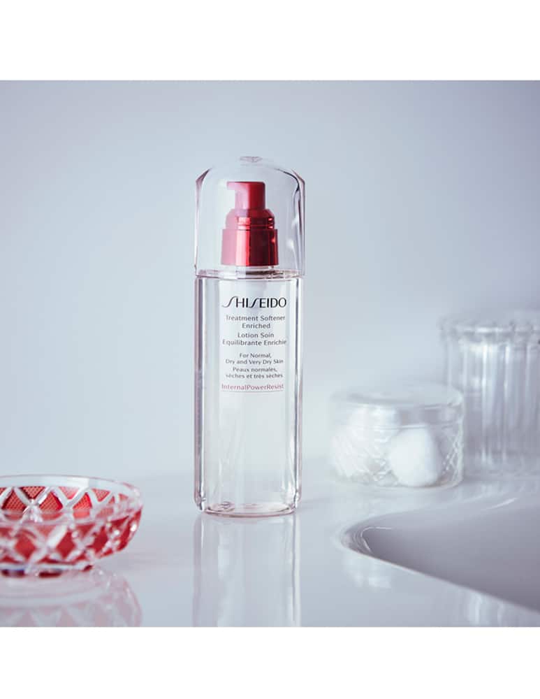 Shiseido Treatment Softener Enriched Lozione Viso - immagine 4 Shiseido Treatment Softener Enriched Lozione Viso - immagine 4