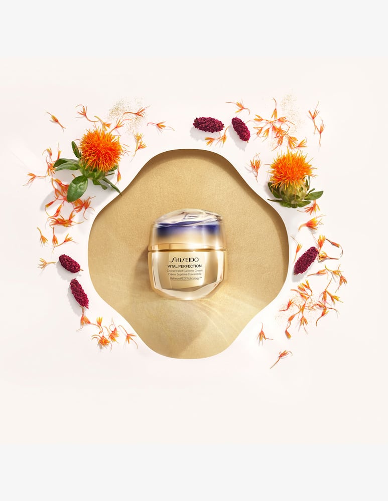 Shiseido Vital Perfection Concentrated Supreme Cream - immagine 5 Shiseido Vital Perfection Concentrated Supreme Cream - immagine 5