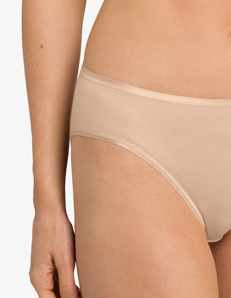 Hanro Seamless midi briefs - picture 5 Hanro Seamless midi briefs - picture 5