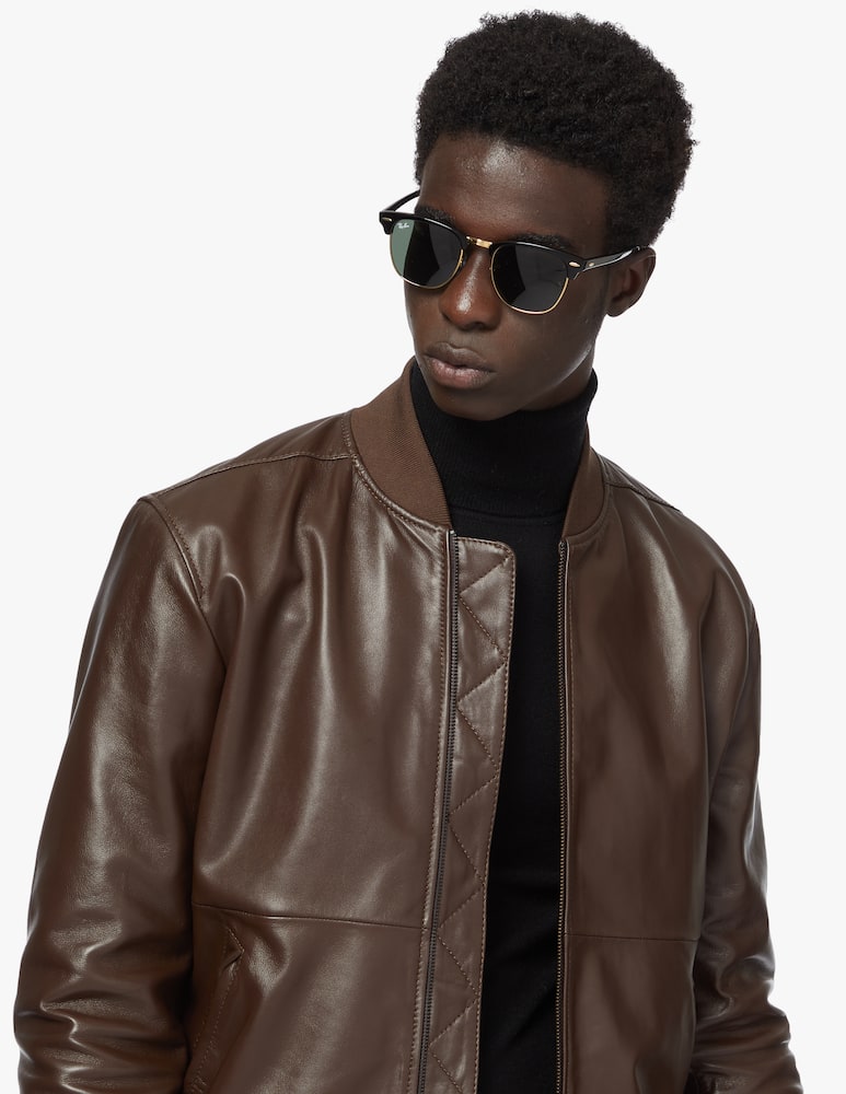 Ray-Ban Sunglasses Clubmaster Classic RB3016 - picture 3 Ray-Ban Sunglasses Clubmaster Classic RB3016 - picture 3