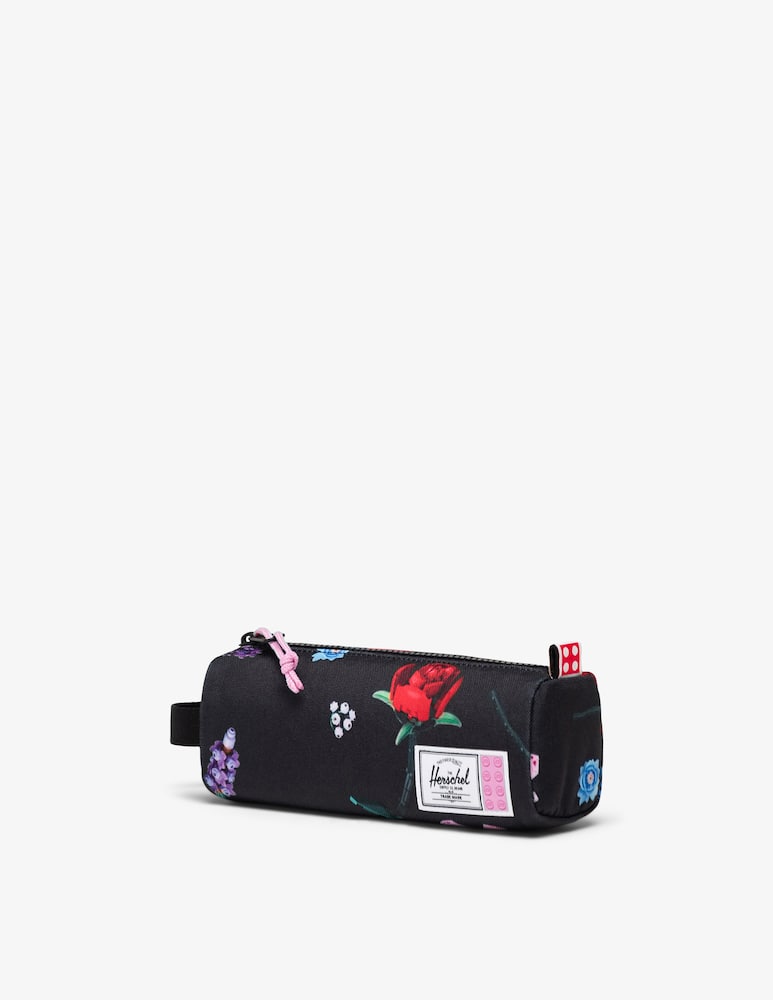 rinascente Herschel Astuccio Settlement Herschel