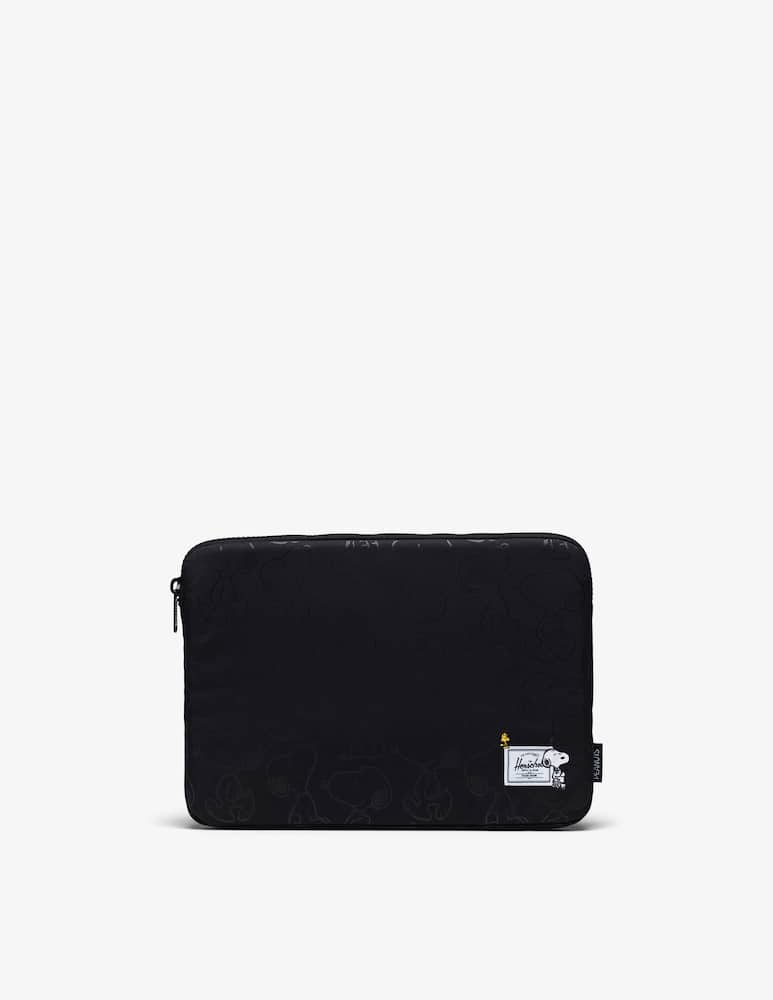Herschel Peanuts sleeve - picture 1 Herschel Peanuts sleeve - picture 1