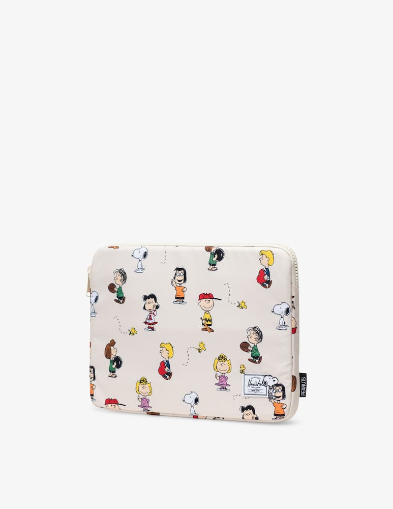 Herschel Peanuts sleeve - picture 3 Herschel Peanuts sleeve - picture 3
