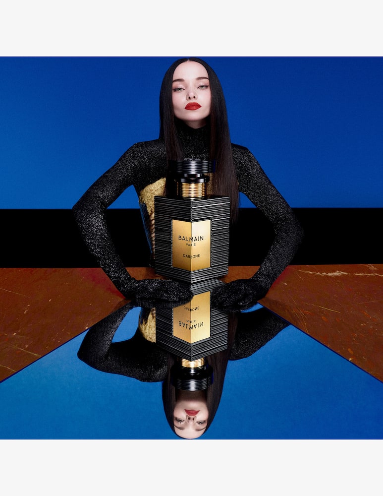 Balmain Carbone Eau De Parfum - picture 4 Balmain Carbone Eau De Parfum - picture 4
