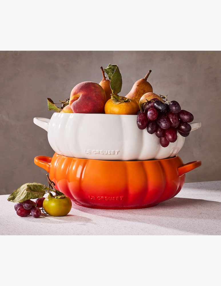Le Creuset Serving Bowl 3L Pumpkin Flame - picture 2 Le Creuset Serving Bowl 3L Pumpkin Flame - picture 2