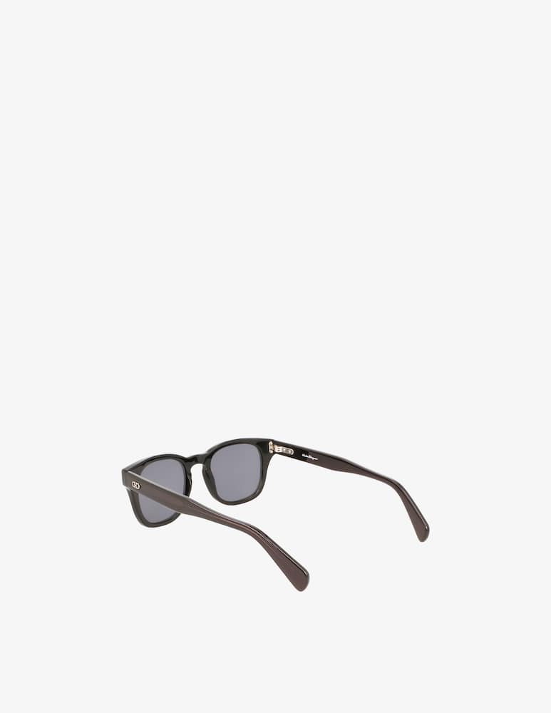 Ferragamo Occhiale da sole squadrato SF1057S - immagine 3 Ferragamo Occhiale da sole squadrato SF1057S - immagine 3