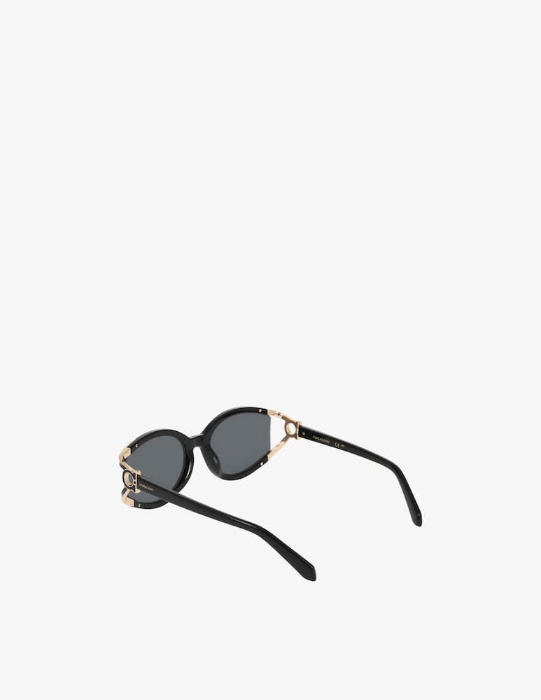 Ferragamo Sunglasses SF2111S - picture 4 Ferragamo Sunglasses SF2111S - picture 4