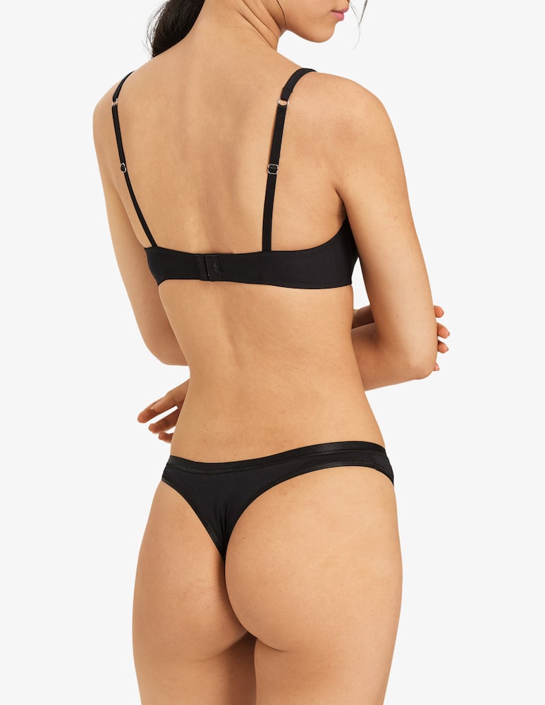 Hanro Reggiseno coppa morbida Sensation - immagine 3 Hanro Reggiseno coppa morbida Sensation - immagine 3