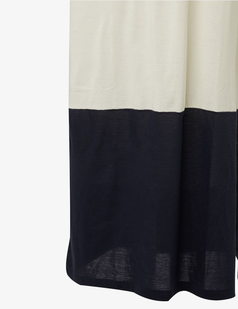 Hanro Sleeveless nightdress - picture 2 Hanro Sleeveless nightdress - picture 2