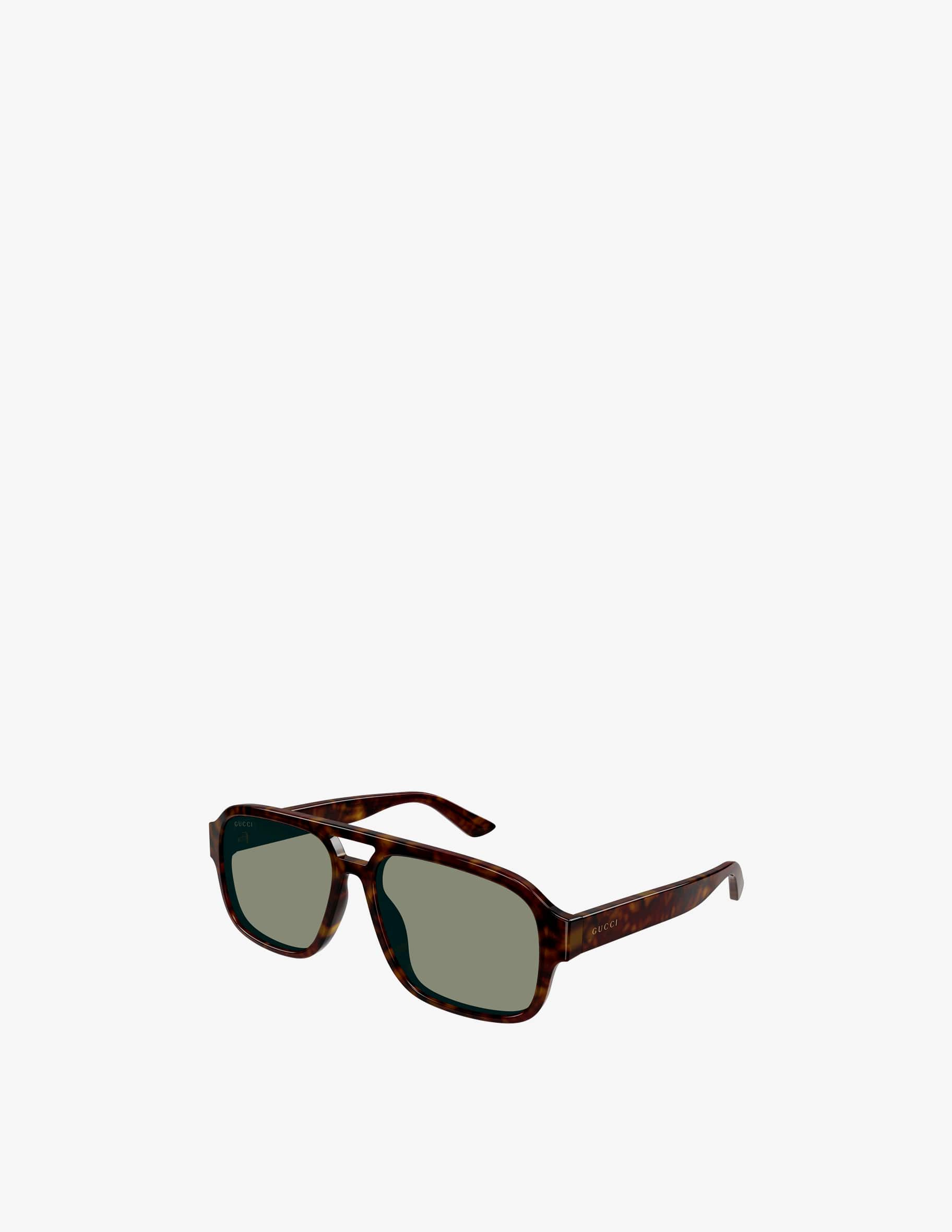 Occhiali da sole vintage aviatore con montatura in nero | Acquisti Online su