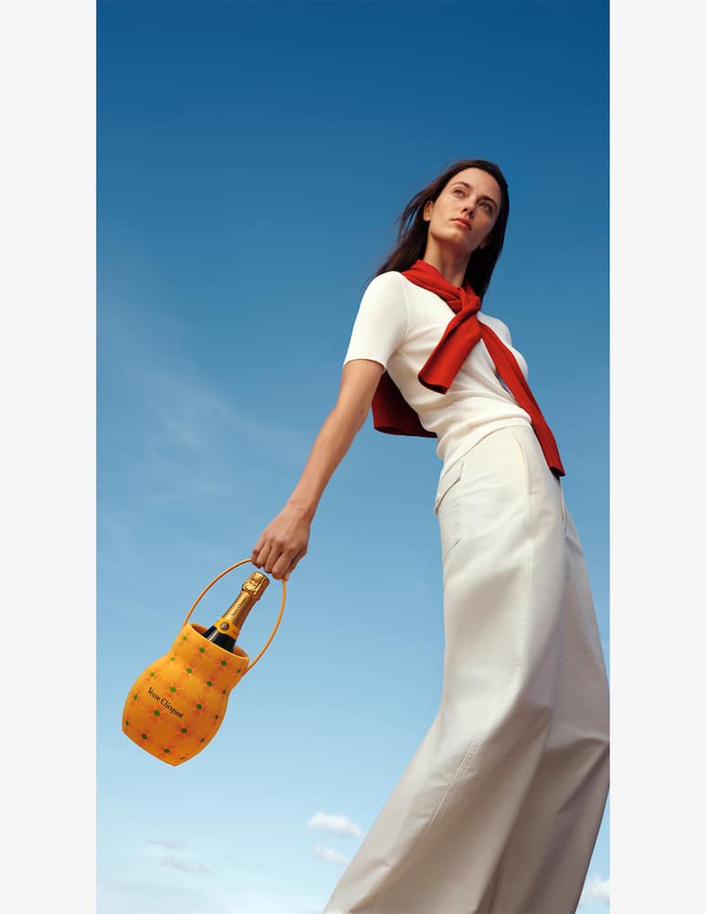 rinascente Veuve Clicquot Sun Holder with Brut Yellow Label 75cl