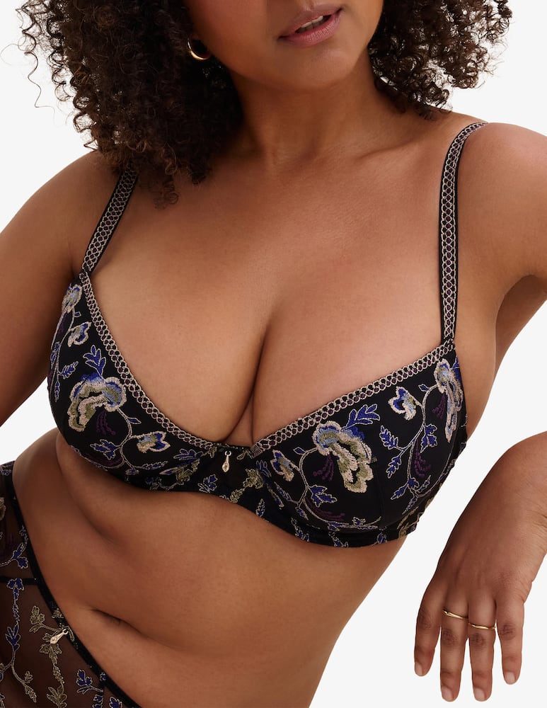 Aubade Padded plunge bra - picture 6 Aubade Padded plunge bra - picture 6