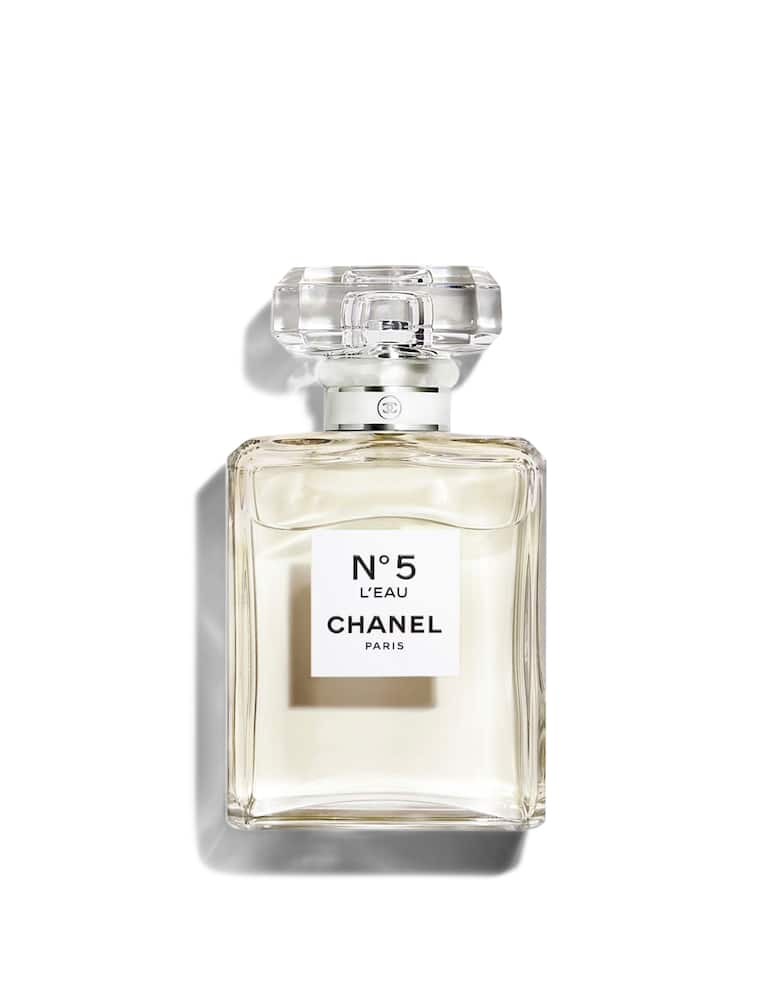 CHANEL N°5 L'EAU Eau De Toilette Spray - picture 1 CHANEL N°5 L'EAU Eau De Toilette Spray - picture 1