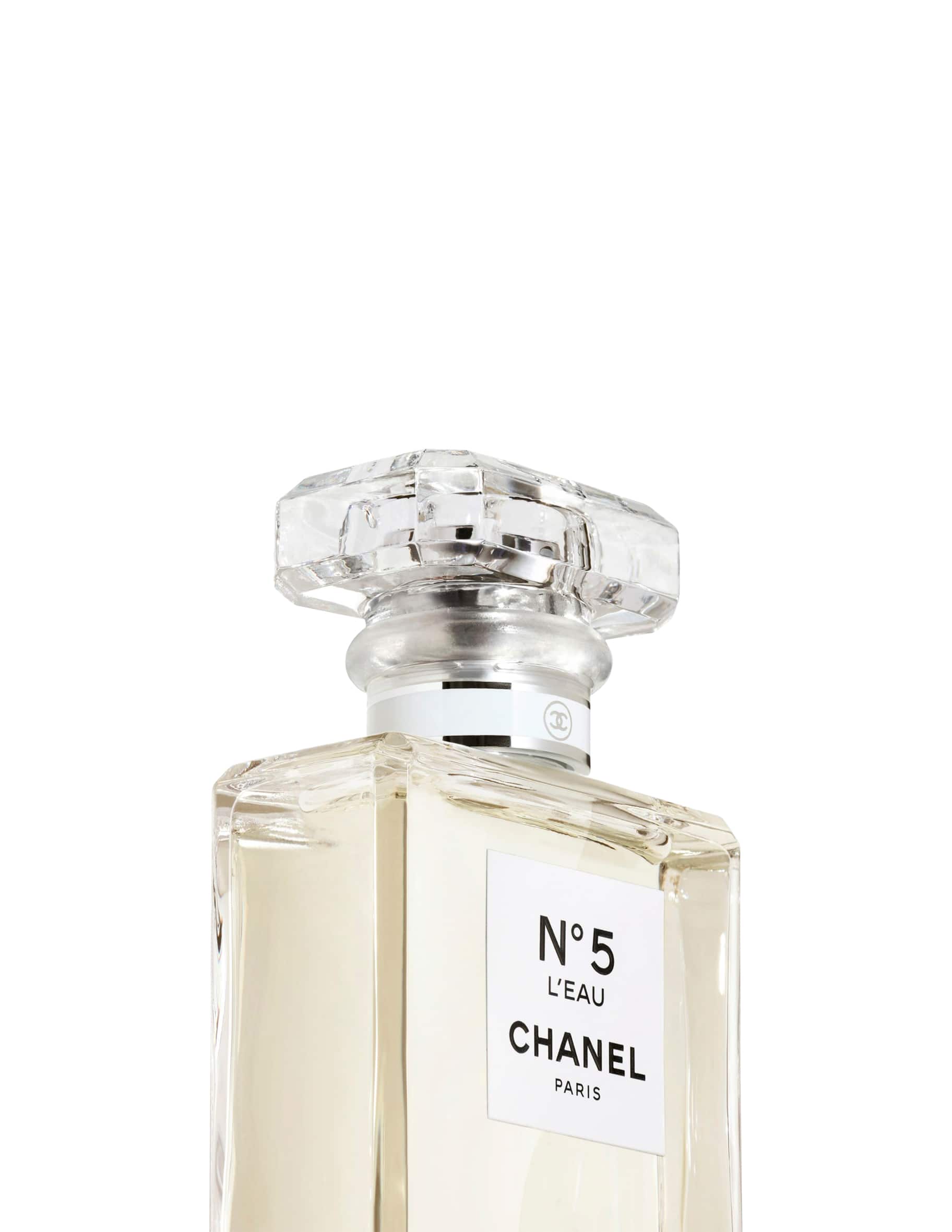 Shop CHANEL N°5 L'EAU Eau De Toilette Spray on Rinascente