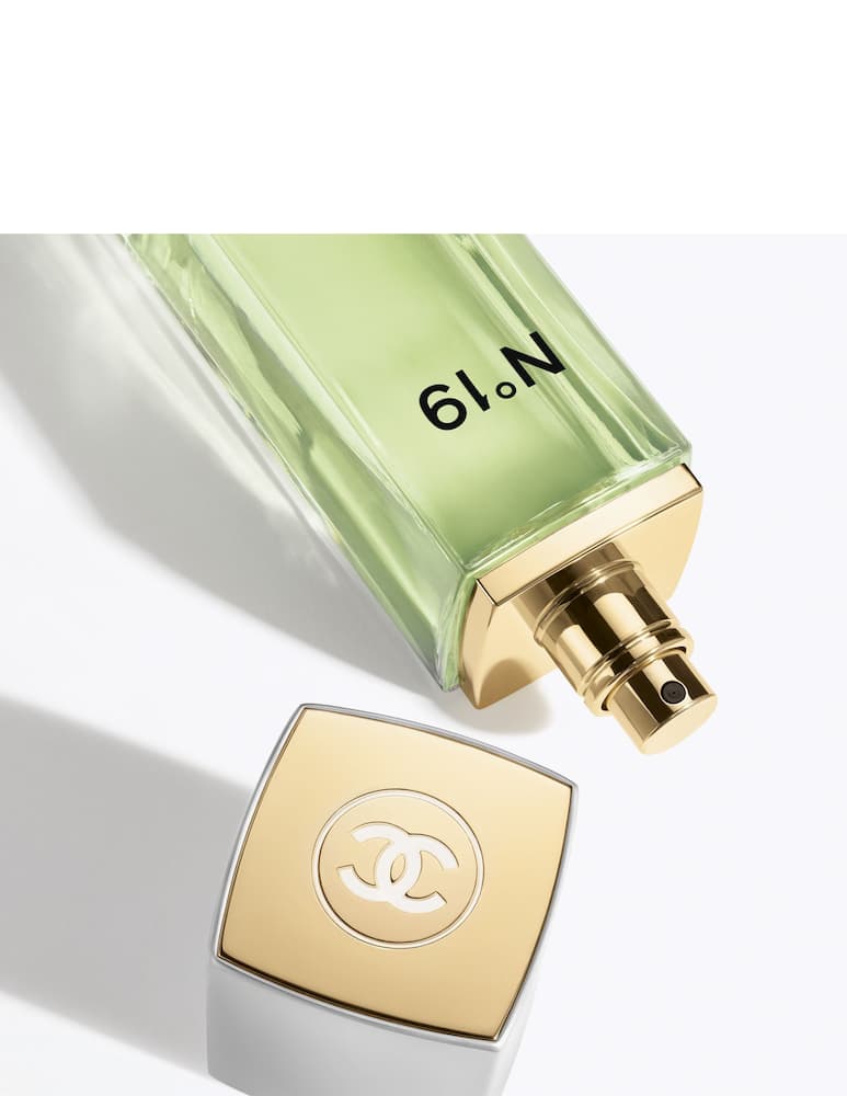 CHANEL N°19 Eau De Toilette Ricaricabile - immagine 2