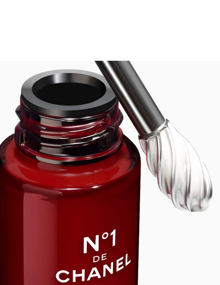 CHANEL N°1 DE CHANEL Siero Occhi Rivitalizzante - immagine 3 CHANEL N°1 DE CHANEL Siero Occhi Rivitalizzante - immagine 3