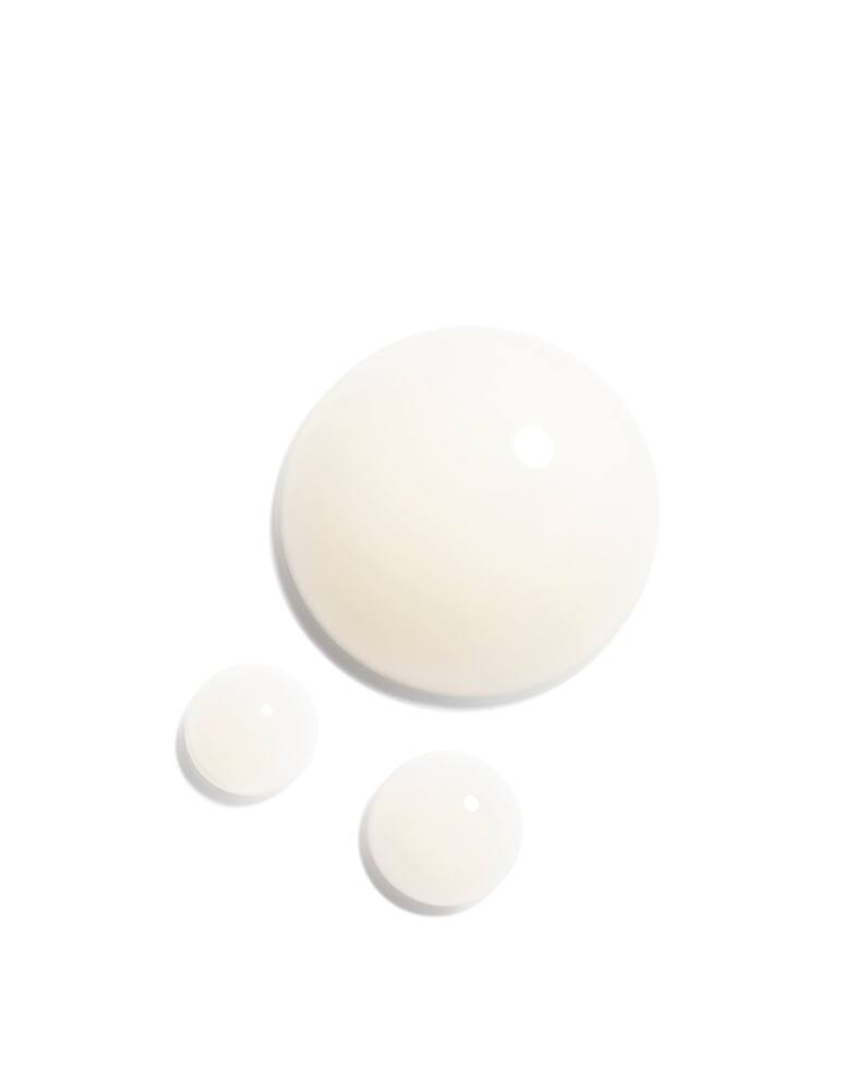 rinascente CHANEL N°1 DE CHANEL Revitalizing Eye Serum