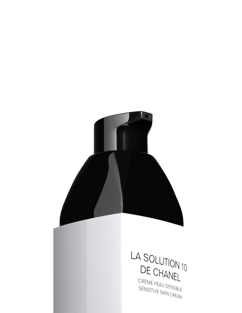 CHANEL LA SOLUTION 10 DE CHANEL Sensitive Skin Cream - picture 2 CHANEL LA SOLUTION 10 DE CHANEL Sensitive Skin Cream - picture 2