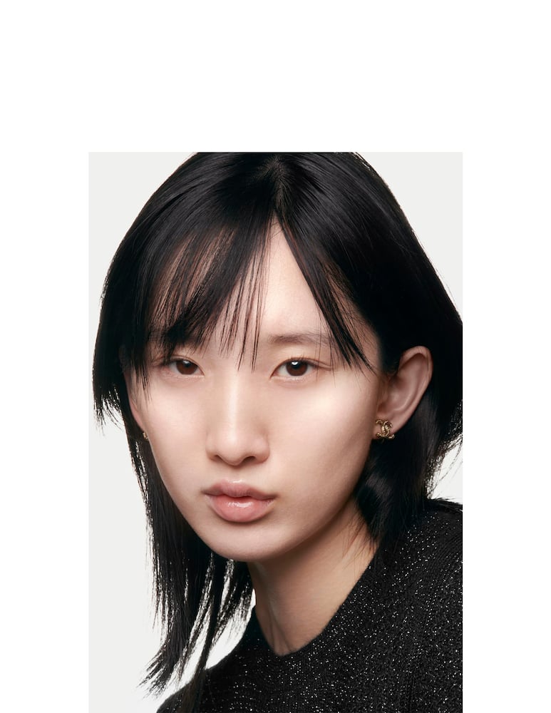 CHANEL N°1 DE CHANEL Revitalizing Foundation - picture 4