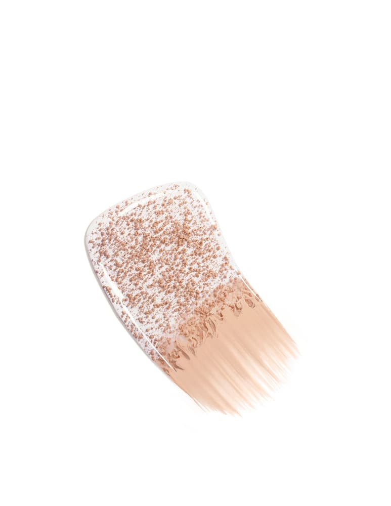 CHANEL LES BEIGES EAU DE TEINT - picture 3 CHANEL LES BEIGES EAU DE TEINT - picture 3