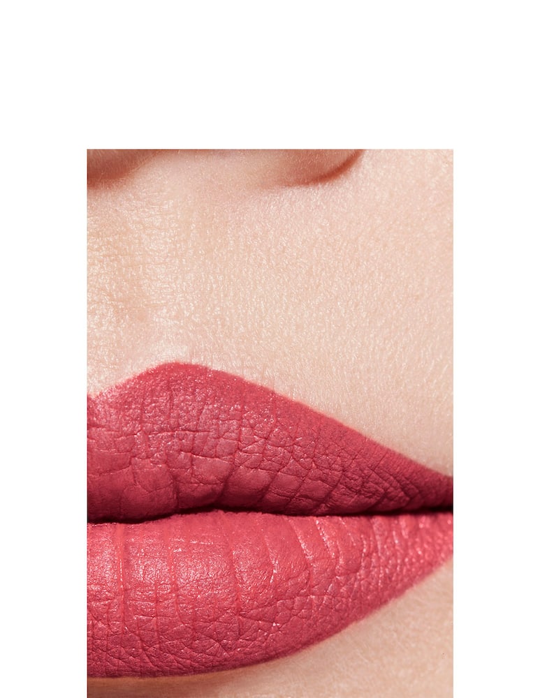 CHANEL ROUGE ALLURE VELVET - picture 4 CHANEL ROUGE ALLURE VELVET - picture 4
