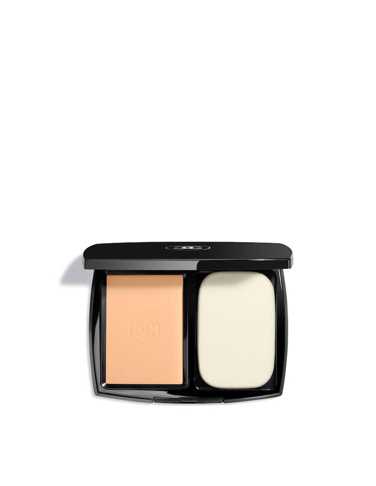 CHANEL ULTRA LE TEINT - picture 1 CHANEL ULTRA LE TEINT - picture 1
