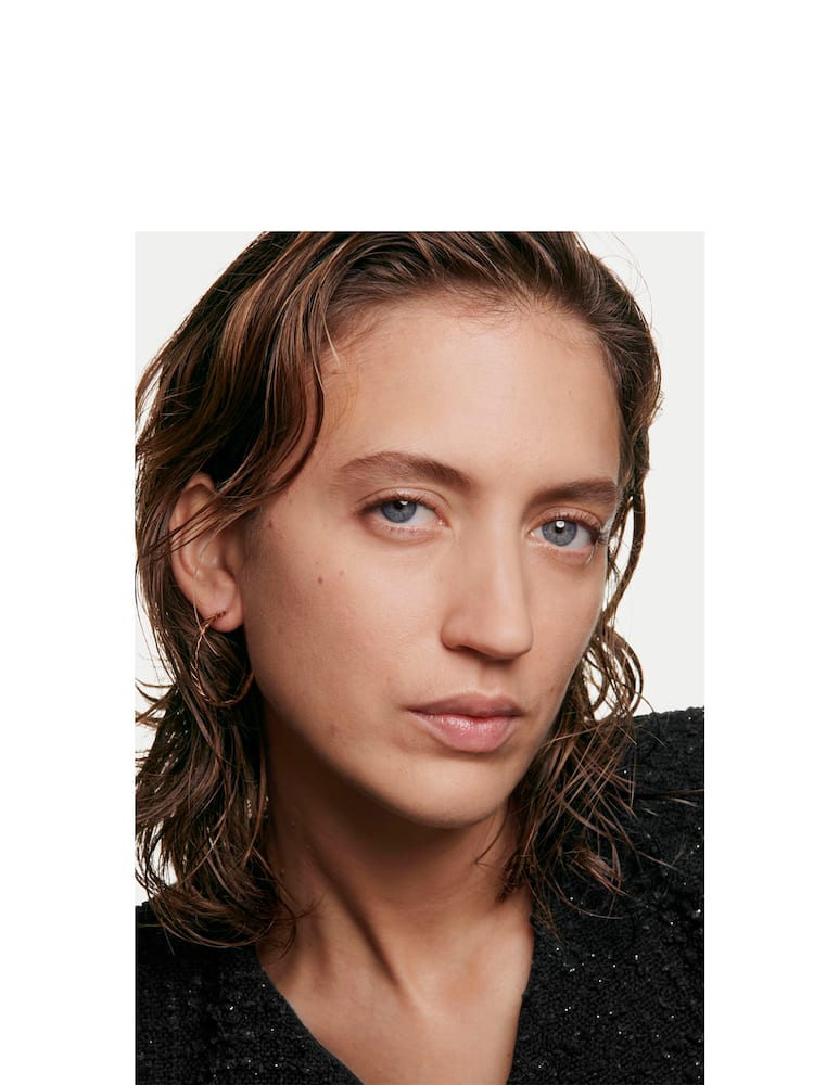 CHANEL ULTRA LE TEINT VELVET - picture 4 CHANEL ULTRA LE TEINT VELVET - picture 4