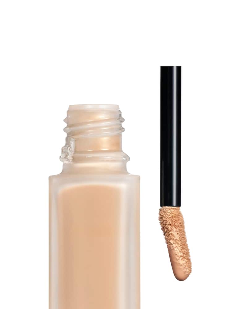 CHANEL ULTRA LE TEINT LE CORRECTEUR ULTRAWEAR - picture 2 CHANEL ULTRA LE TEINT LE CORRECTEUR ULTRAWEAR - picture 2