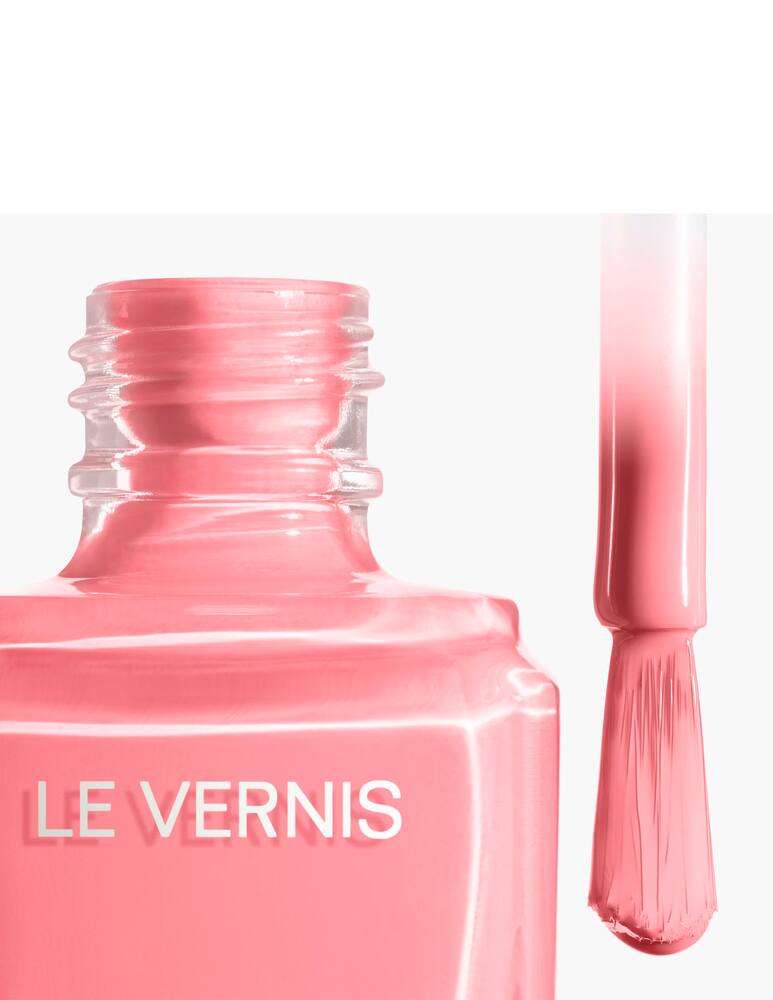 rinascente CHANEL LE VERNIS LONGWEAR NAIL COLOUR