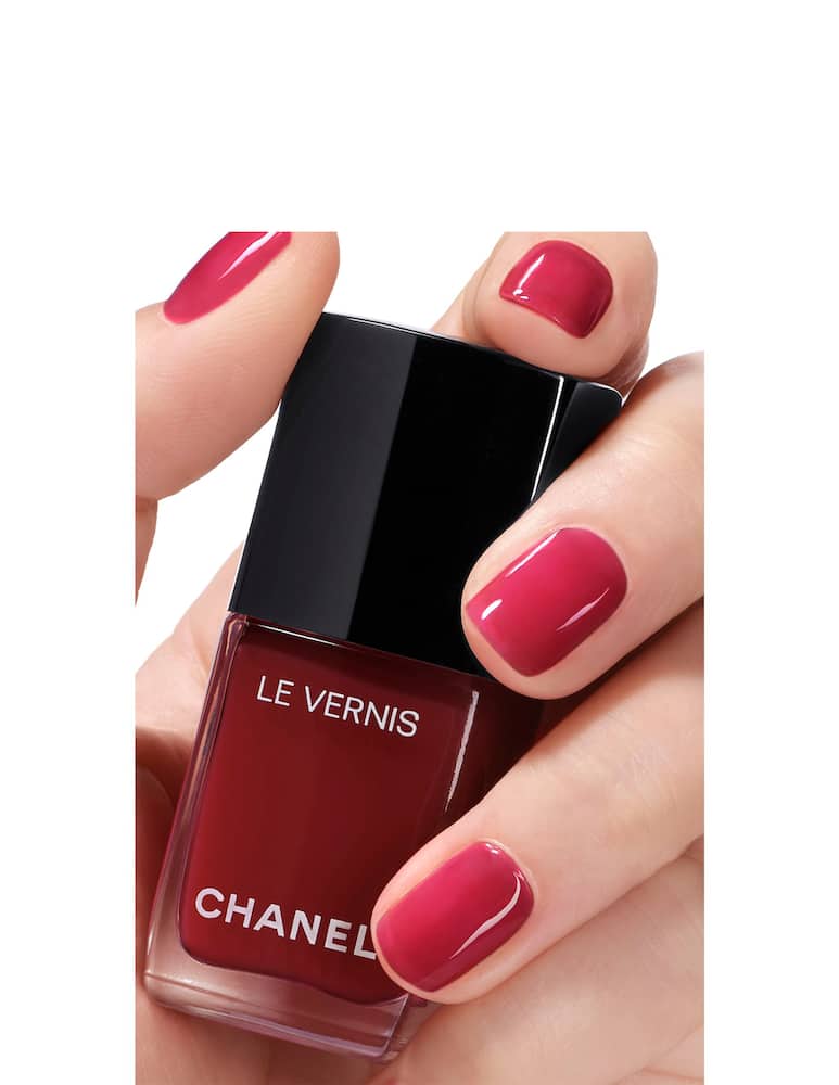 CHANEL LE VERNIS LONGWEAR NAIL COLOUR - picture 5 CHANEL LE VERNIS LONGWEAR NAIL COLOUR - picture 5