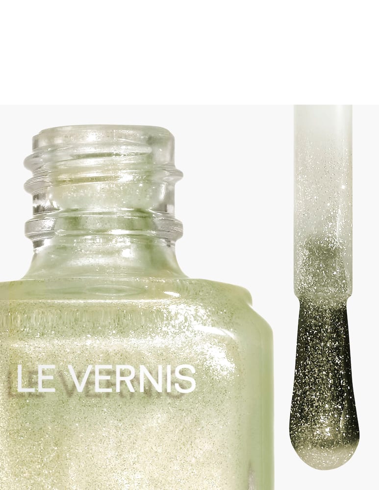 CHANEL LE VERNIS LUNGA TENUTA - immagine 2 CHANEL LE VERNIS LUNGA TENUTA - immagine 2