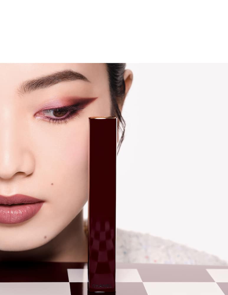 CHANEL NOIR ALLURE ALL-IN-ONE MASCARA - picture 5 CHANEL NOIR ALLURE ALL-IN-ONE MASCARA - picture 5