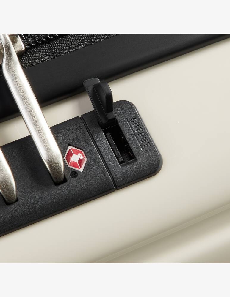 rinascente Delsey Shadow 5.0 Cabin Suitcase Slim Expandable