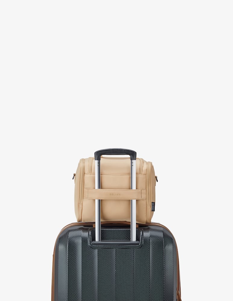 Delsey Victoire Beauty Case Sabbia - immagine 2 Delsey Victoire Beauty Case Sabbia - immagine 2