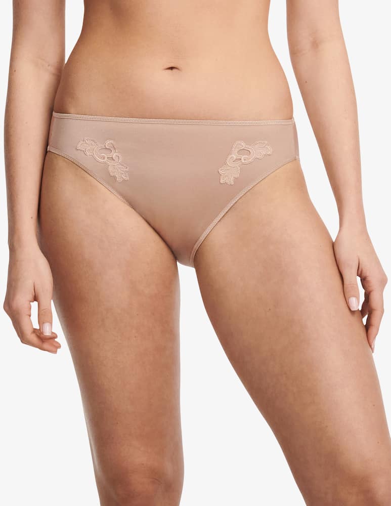 Chantelle Standard briefs - picture 2 Chantelle Standard briefs - picture 2