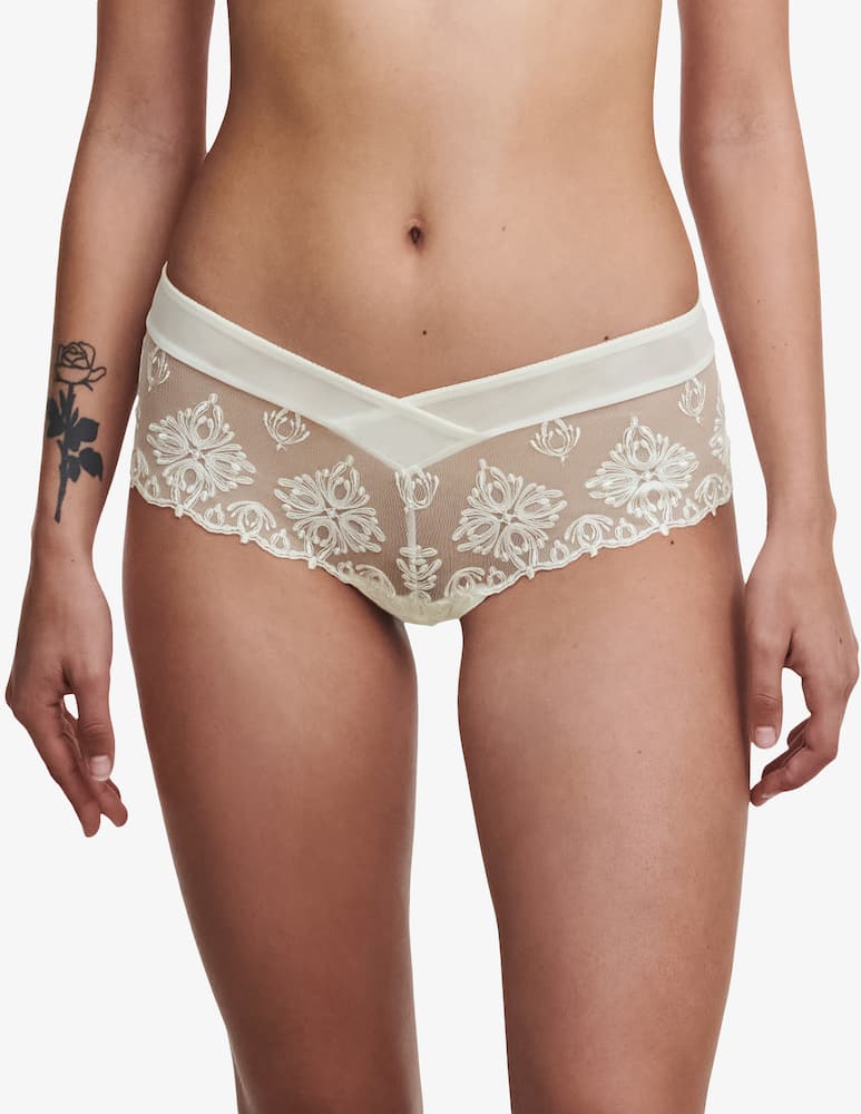 Chantelle Underwear tripped - picture 2 Chantelle Underwear tripped - picture 2