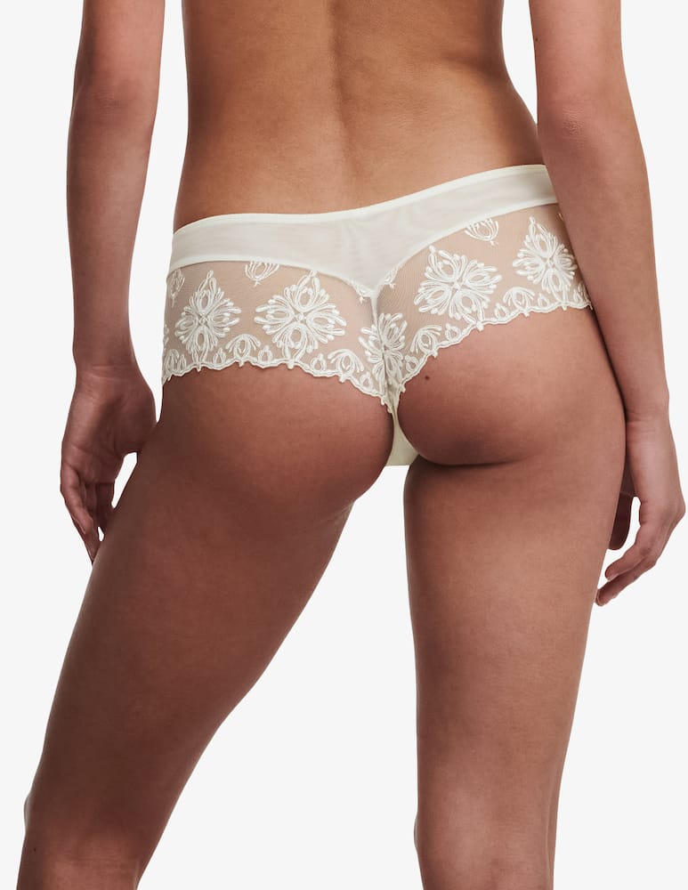 Chantelle Underwear tripped - picture 3 Chantelle Underwear tripped - picture 3